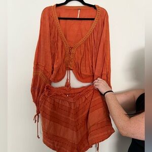 Free People matching set. Long sleeve top flowy top and stretchy shorts size M